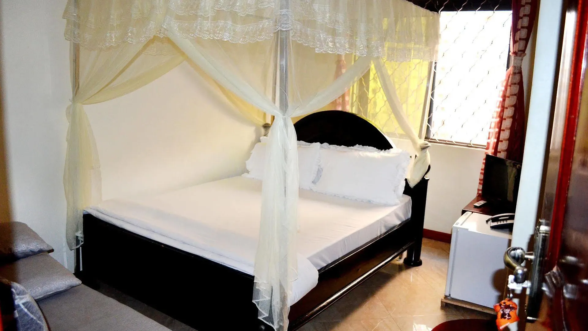 ***  Great Wolf Hotel Entebbe Uganda