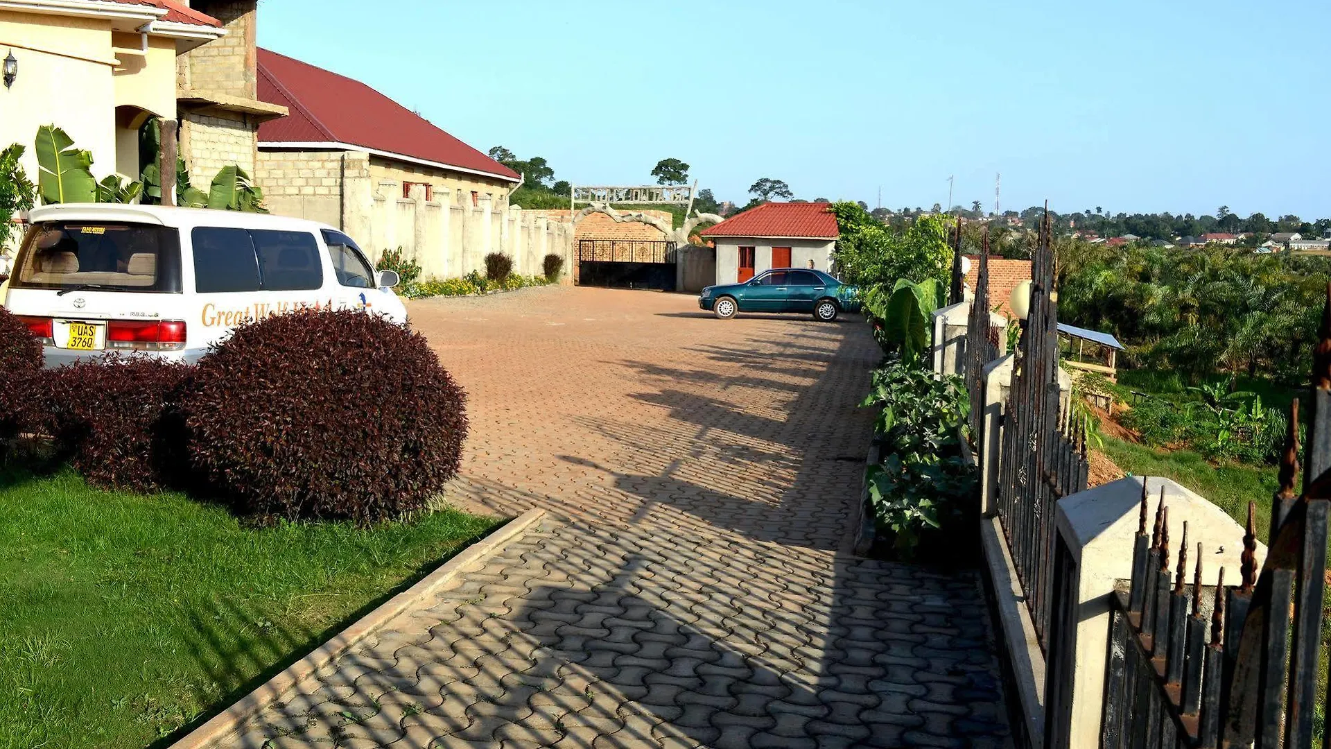 Great Wolf Hotel Entebbe 3*,